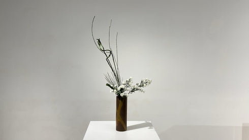 2-6 Variation No.4 Upright Style Nageire by Ms.Kumiko Kato