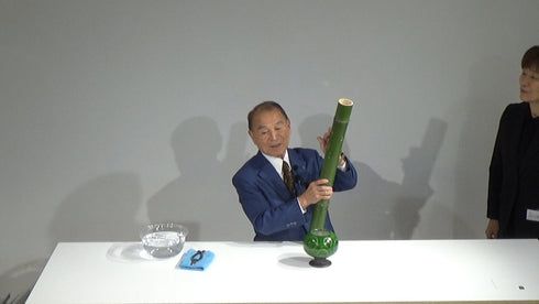 Christmas Play with Bamboo – Free Style Ikebana by Mr.Ken Katayama