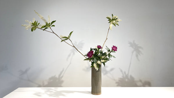 1-14 Variation No.1 Slanting Style Nageire by Ms.Misei Ishikawa